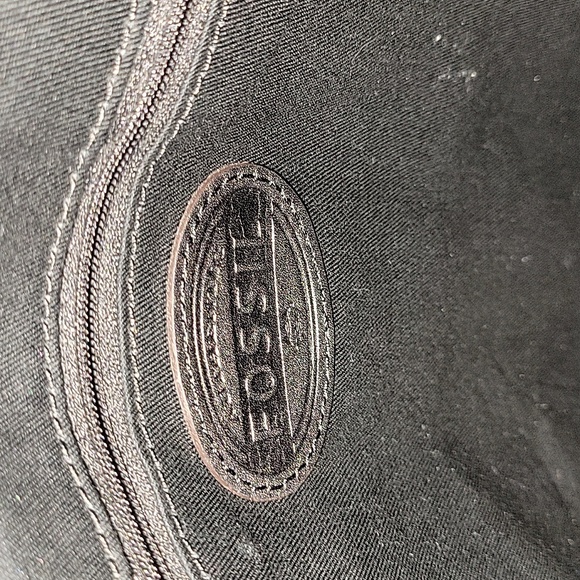 Fossil Flap Front Black Leather Crossbody Shoulder Bag - Picture 16 of 16